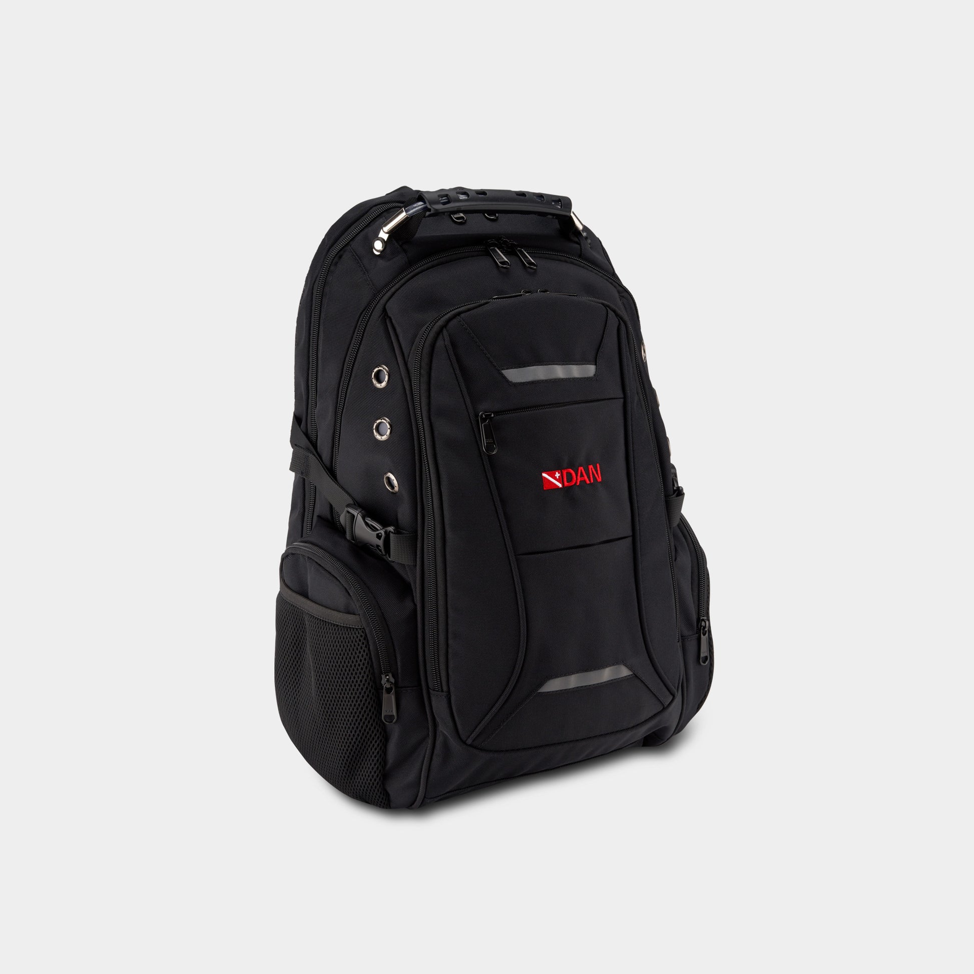 DAN Travel Backpack – Divers Alert Network
